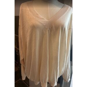 A New day. Cream Lightweight V-Neck Knit Sweater – Relaxed Fit